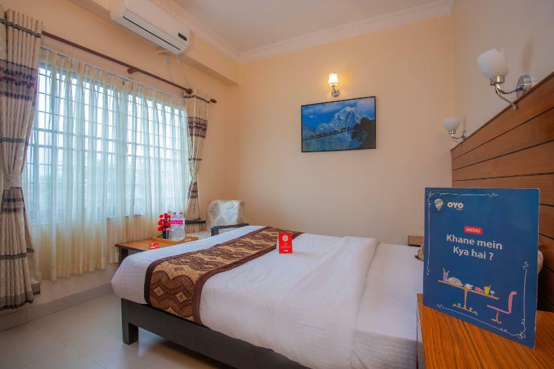 Hotel Romantica Pokhara Esterno foto