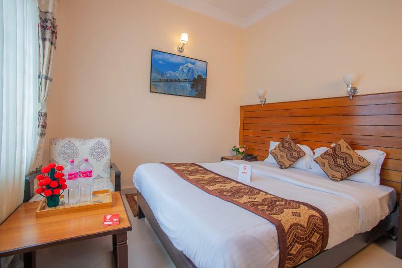Hotel Romantica Pokhara Esterno foto