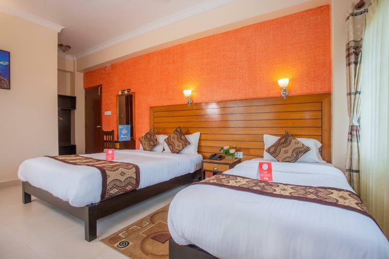 Hotel Romantica Pokhara Esterno foto