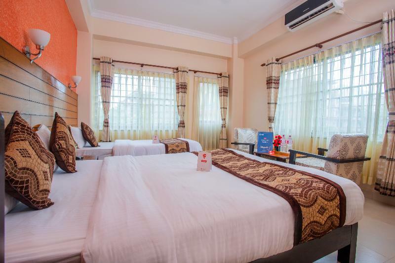 Hotel Romantica Pokhara Esterno foto