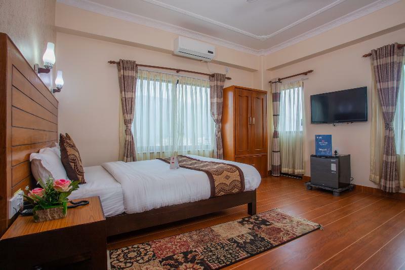 Hotel Romantica Pokhara Esterno foto