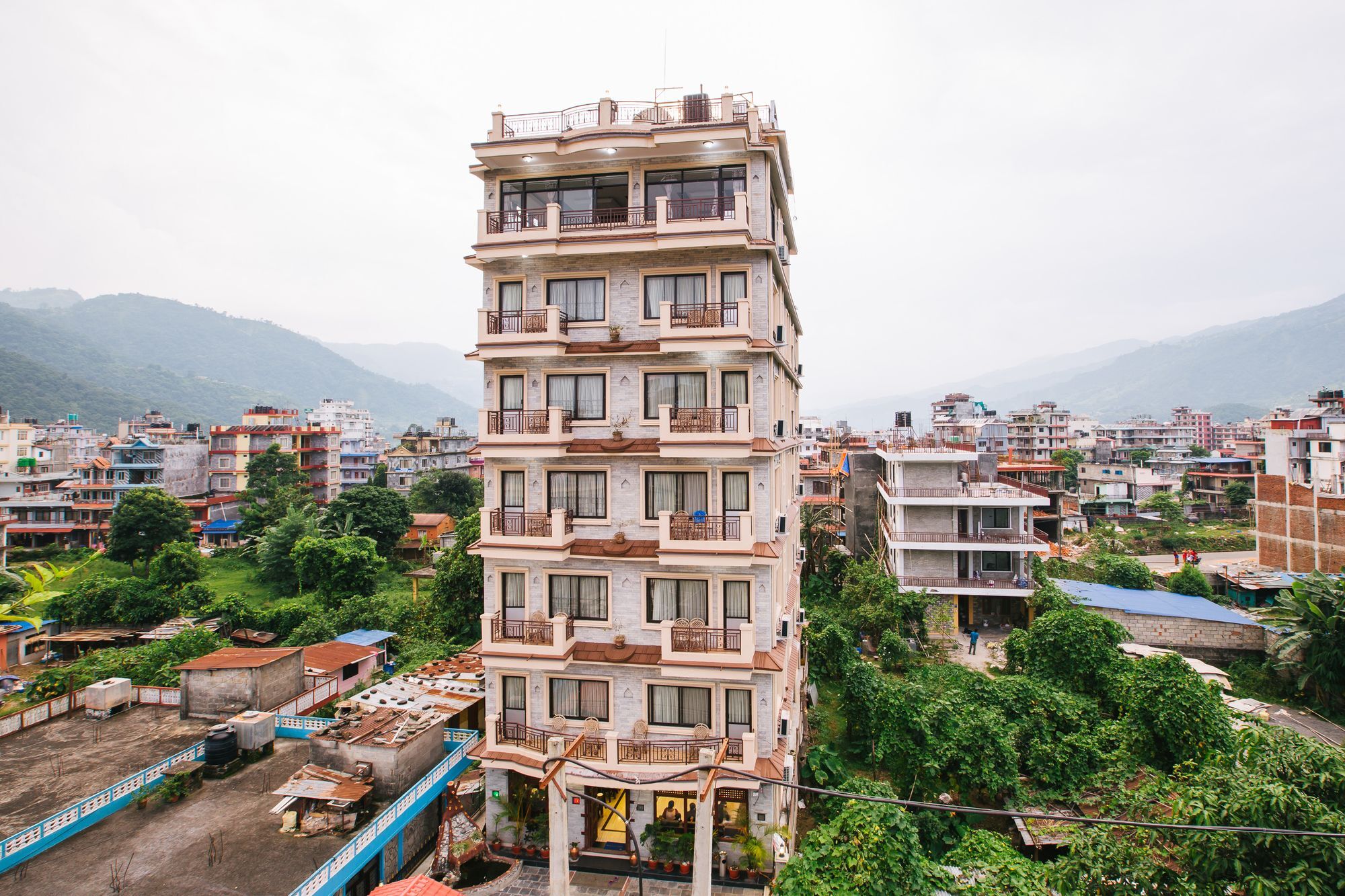 Hotel Romantica Pokhara Esterno foto