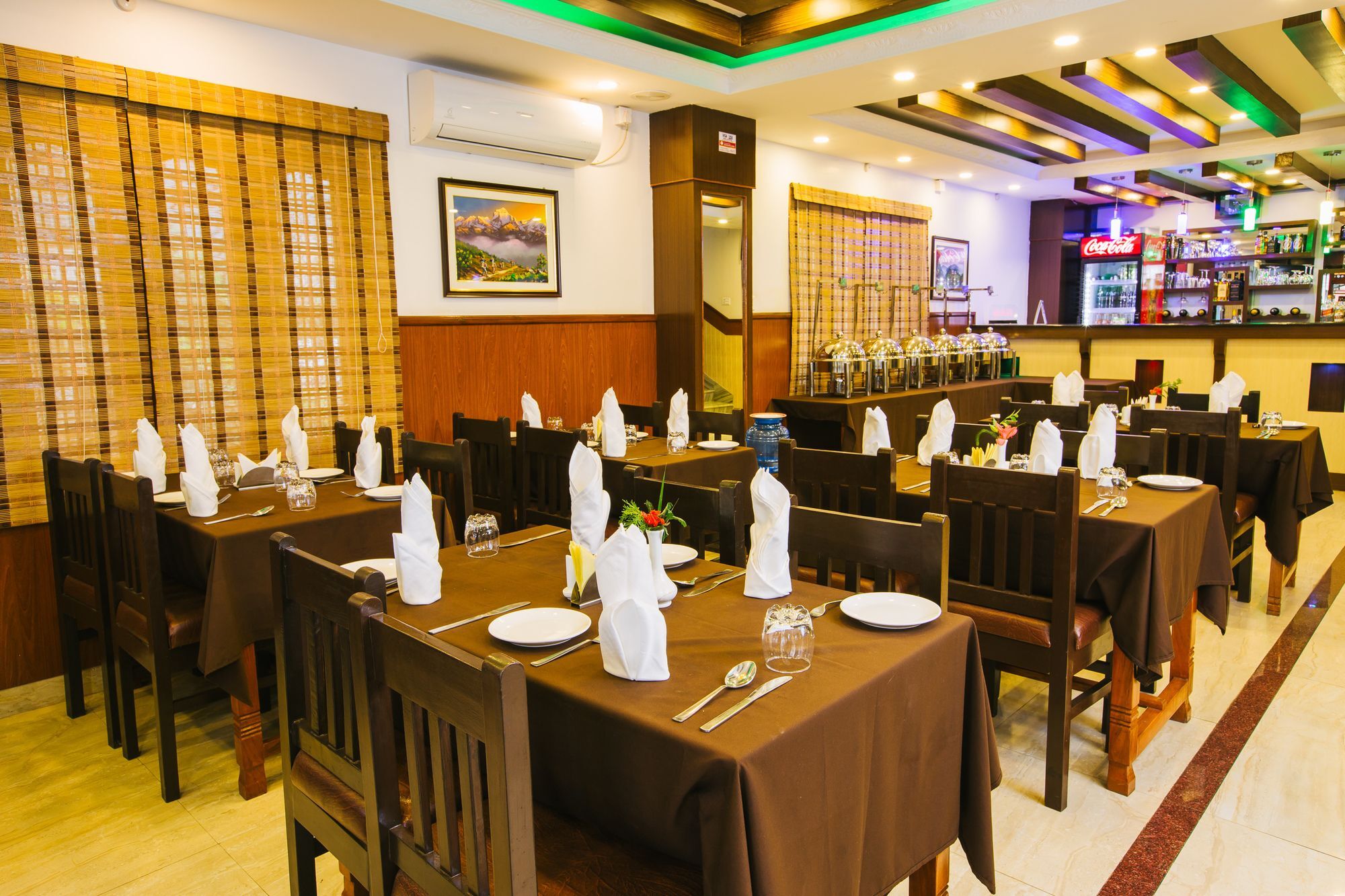Hotel Romantica Pokhara Esterno foto